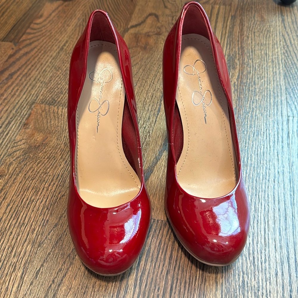 Jessica Simpson Red Patent Leather Pumps Size 8